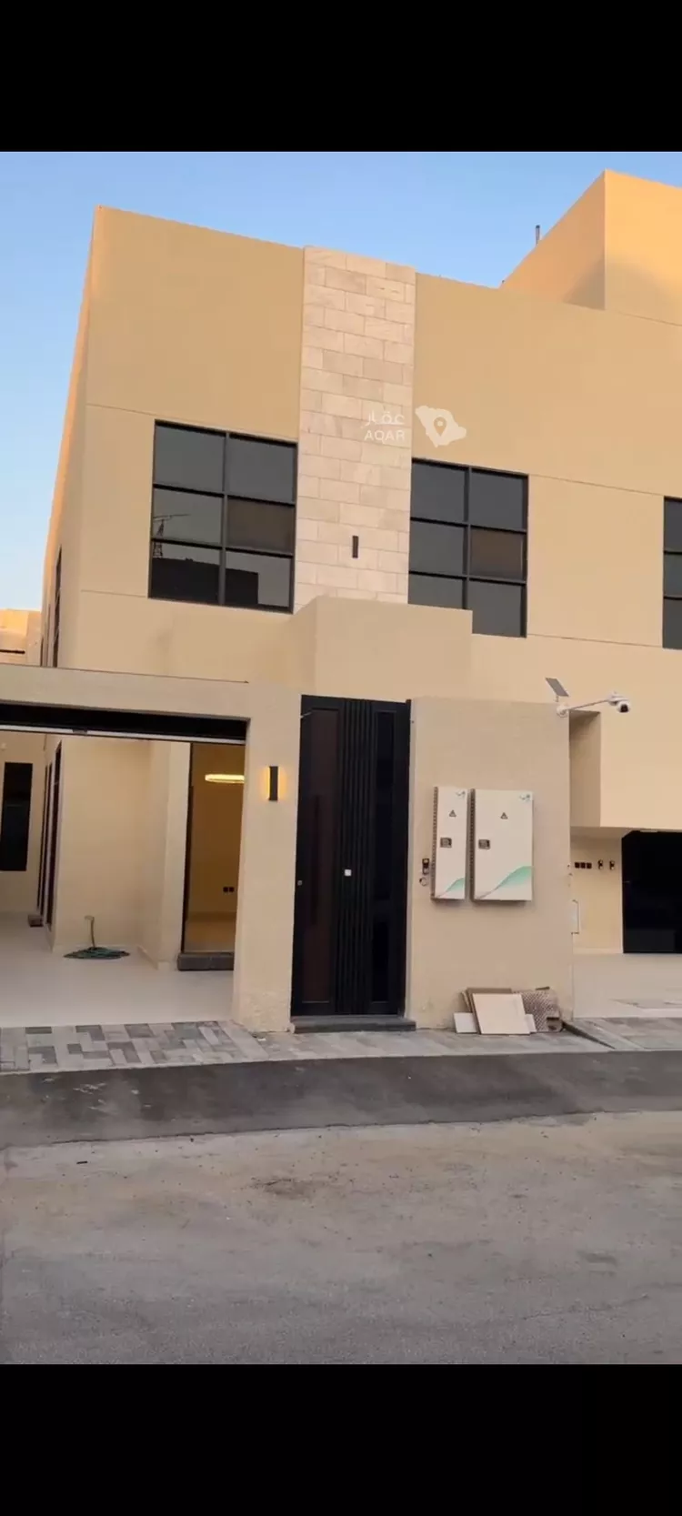 Floor for Sale in Riyadh Al Uraija Al Gharbiyah