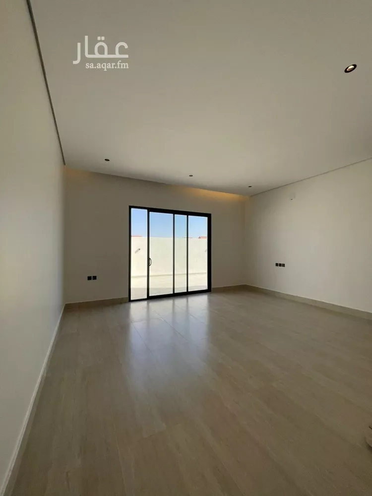 فيلا للبيع في شارع القويمية, حي الحزم, مدينة الرياض, منطقة الرياض صورة 2
