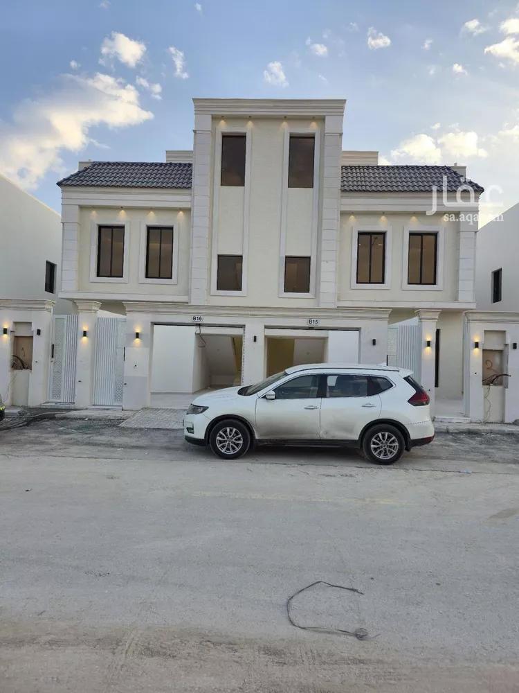 دور للبيع في شارع ممر42, حي عكاظ, مدينة الرياض, منطقة الرياض صورة 3