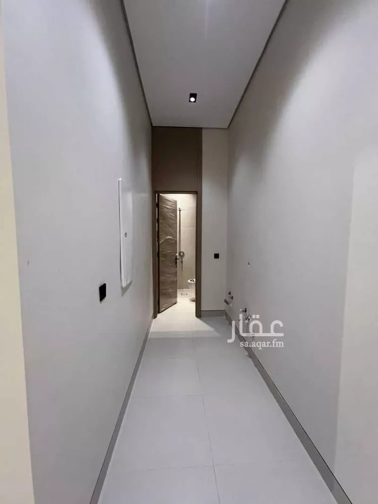 فيلا للبيع في شارع الجنادرية الفرعي, حي المعيزيلة, مدينة الرياض, منطقة الرياض 7