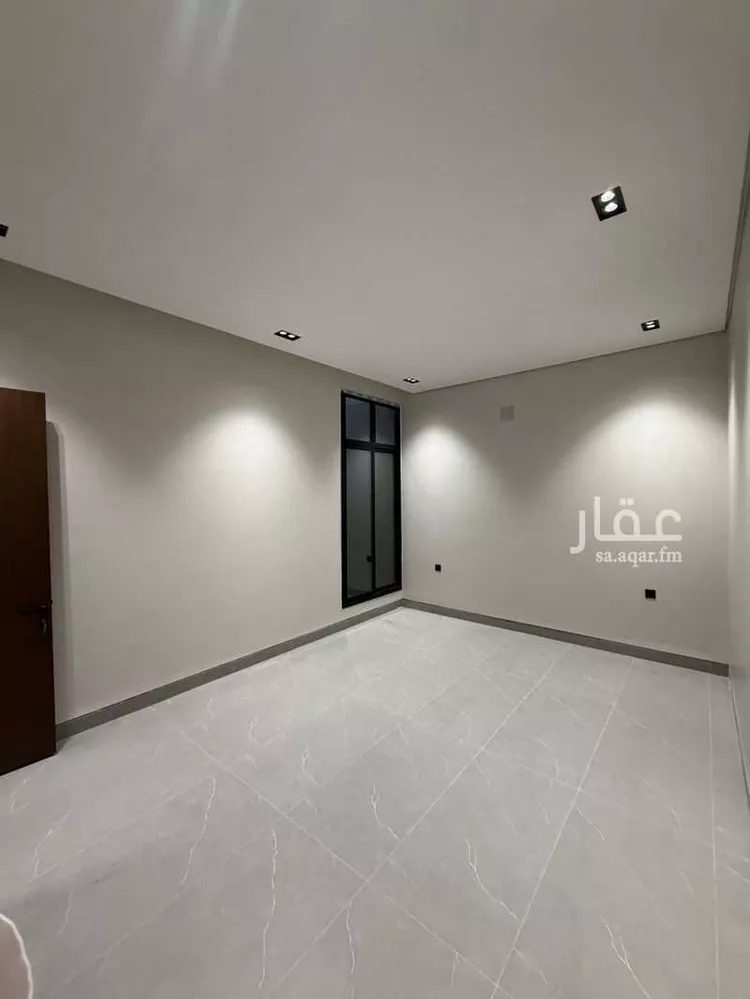 Floor for Sale in Riyadh Ishbiliyah 9