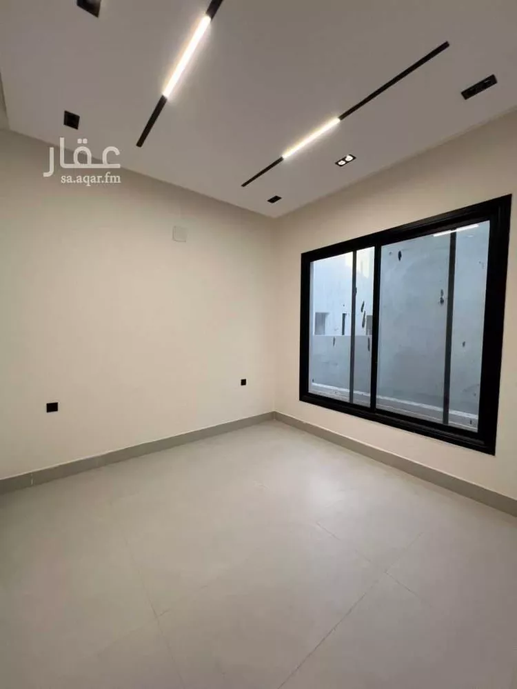Floor for Sale in Riyadh Al Maizilah 10