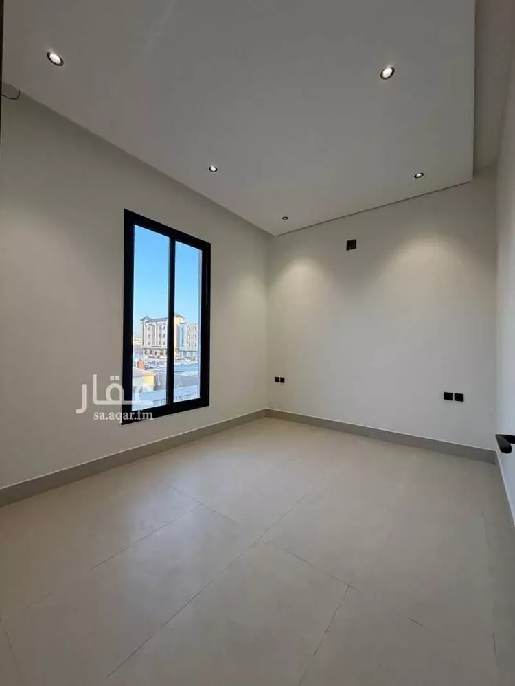 فيلا للبيع في شارع الدمام الفرعي, حي اليرموك, مدينة الرياض, منطقة الرياض 19