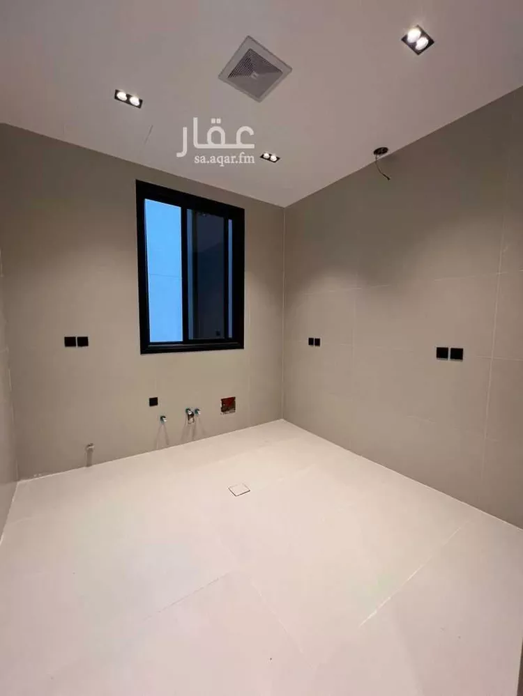 فيلا للبيع في شارع الجنادرية الفرعي, حي المعيزيلة, مدينة الرياض, منطقة الرياض 15