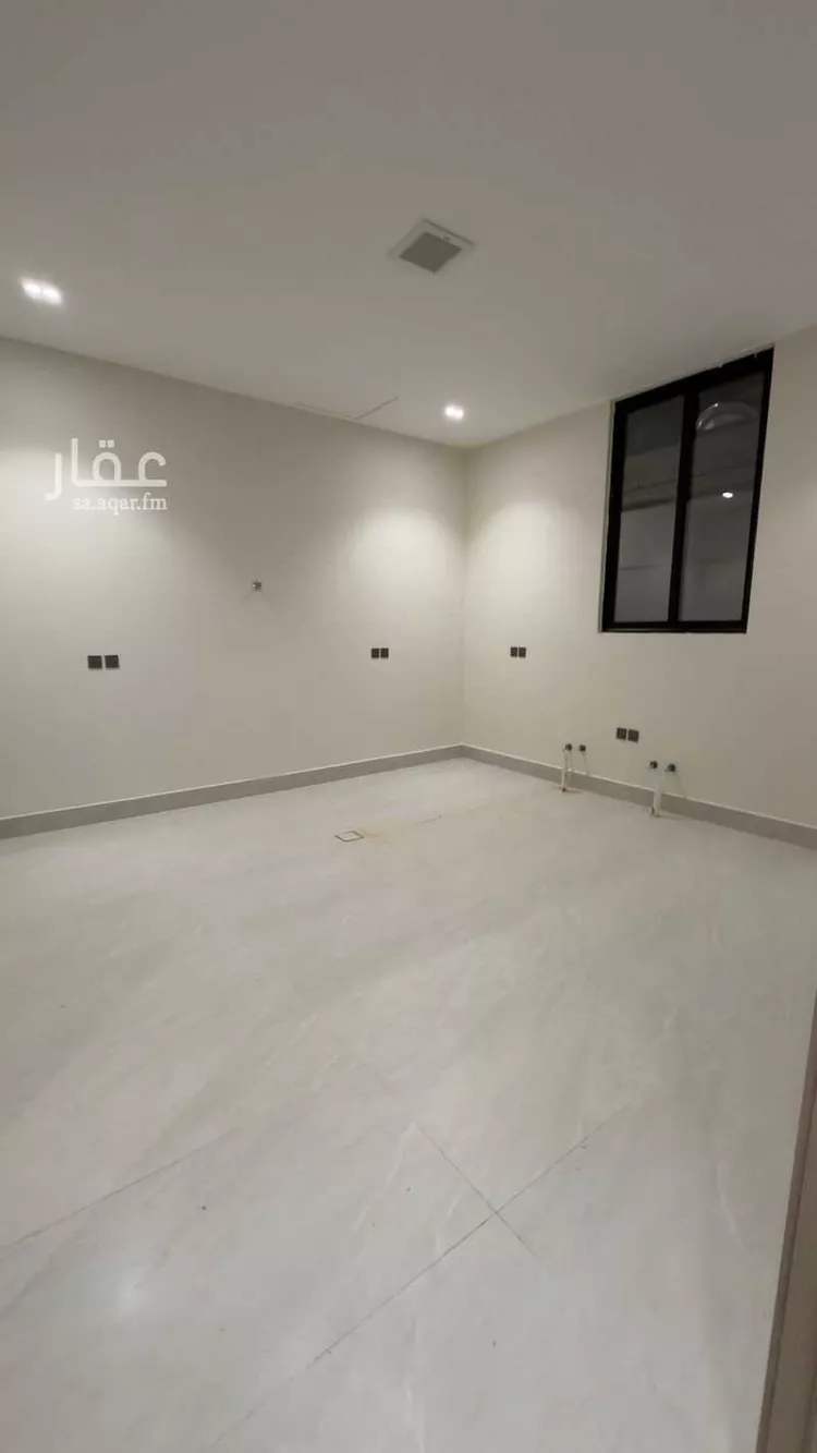 فيلا للبيع في شارع نويعمة, حي اليرموك, مدينة الرياض, منطقة الرياض صورة 4