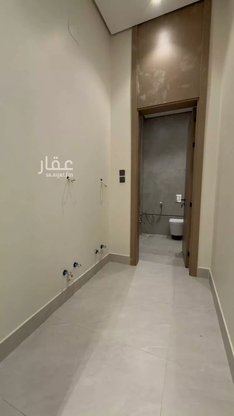 فيلا للبيع في شارع نويعمة, حي اليرموك, مدينة الرياض, منطقة الرياض 14