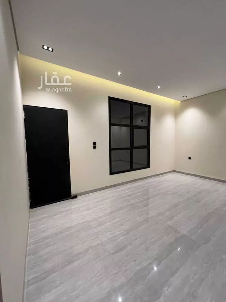 فيلا للبيع في شارع الشيخ خليفة بن حمد آل ثاني, حي المعيزيلة, مدينة الرياض, منطقة الرياض 11