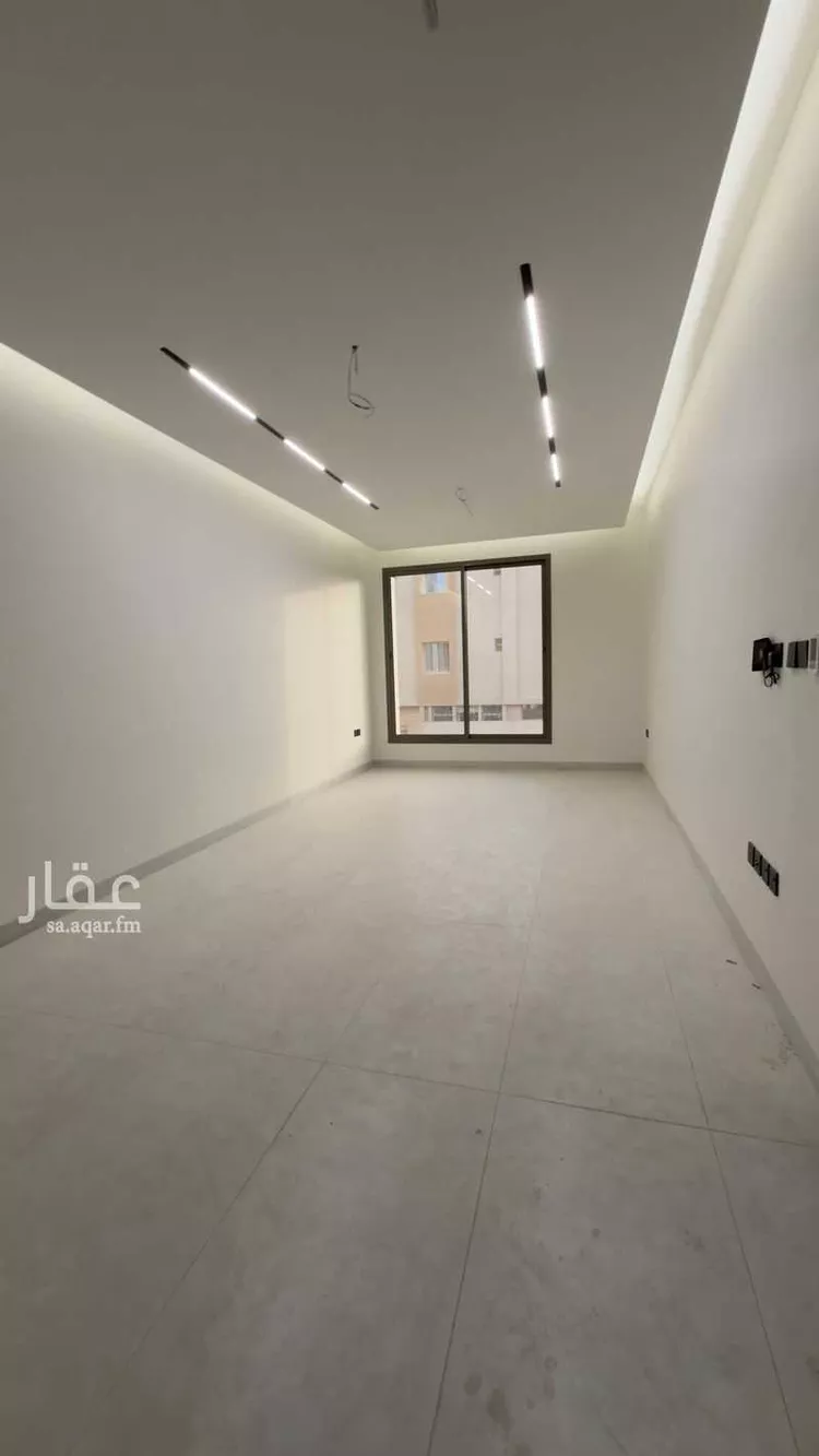 فيلا للبيع في شارع الدمام الفرعي, حي غرناطة, مدينة الرياض, منطقة الرياض صورة 5