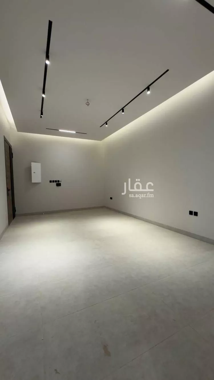 دور للبيع في شارع الدمام الفرعي, حي غرناطة, مدينة الرياض, منطقة الرياض 6