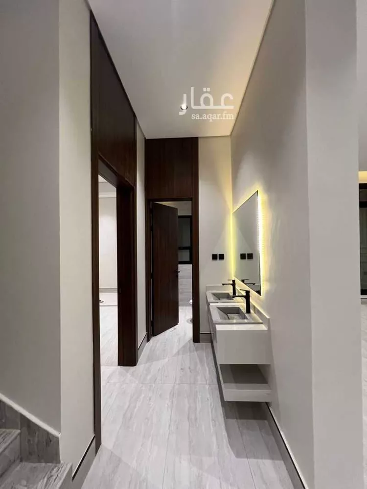 دور للبيع في شارع الشيخ عيسى بن سلمان آل خليفة, حي المعيزيلة, مدينة الرياض, منطقة الرياض 12