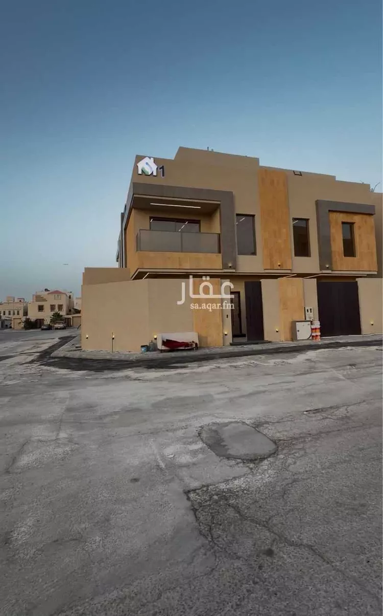 Villa for Sale in Riyadh Ghirnatah