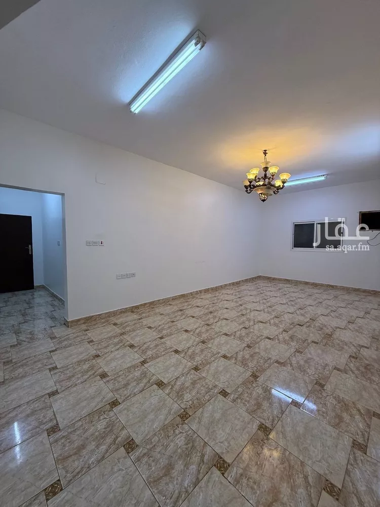 دور للإيجار في شارع جبل باطن, حي طويق, مدينة الرياض, منطقة الرياض صورة 3