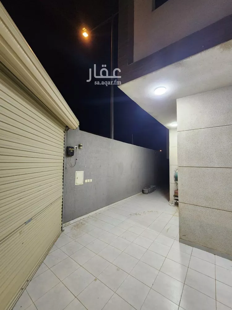 فيلا للإيجار في شارع المشتل, حي ظهرة لبن, مدينة الرياض, منطقة الرياض صورة 2