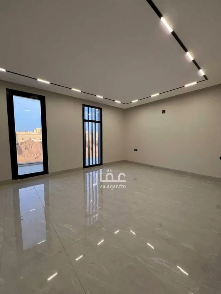 فيلا للبيع في شارع عيسى ابن سلمان خليفه, حي المعيزيلة, مدينة الرياض, منطقة الرياض 18