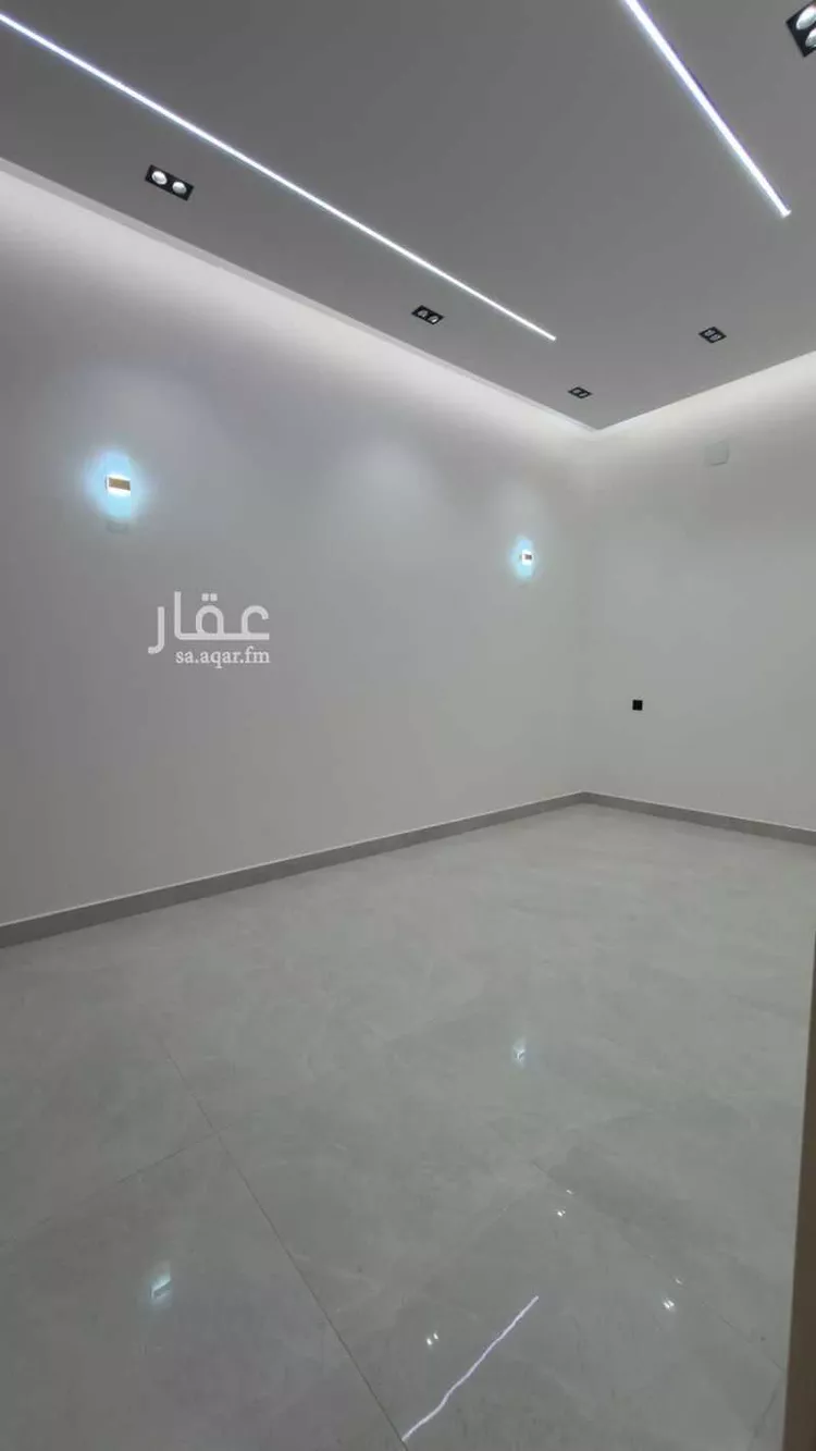 فيلا للبيع في شارع الامام عبدالله بن سعود بن عبدالعزيز, حي القادسية, مدينة الرياض, منطقة الرياض 6