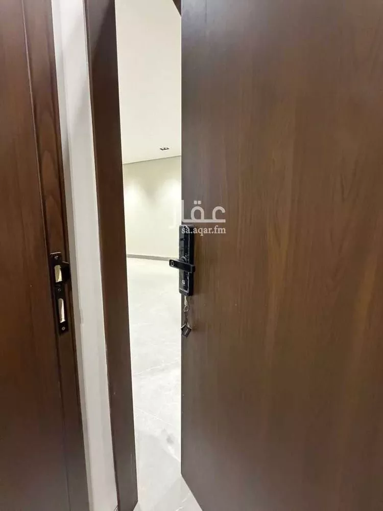 شقة للبيع في شارع العطوف, حي إشبيلية, مدينة الرياض, منطقة الرياض 6