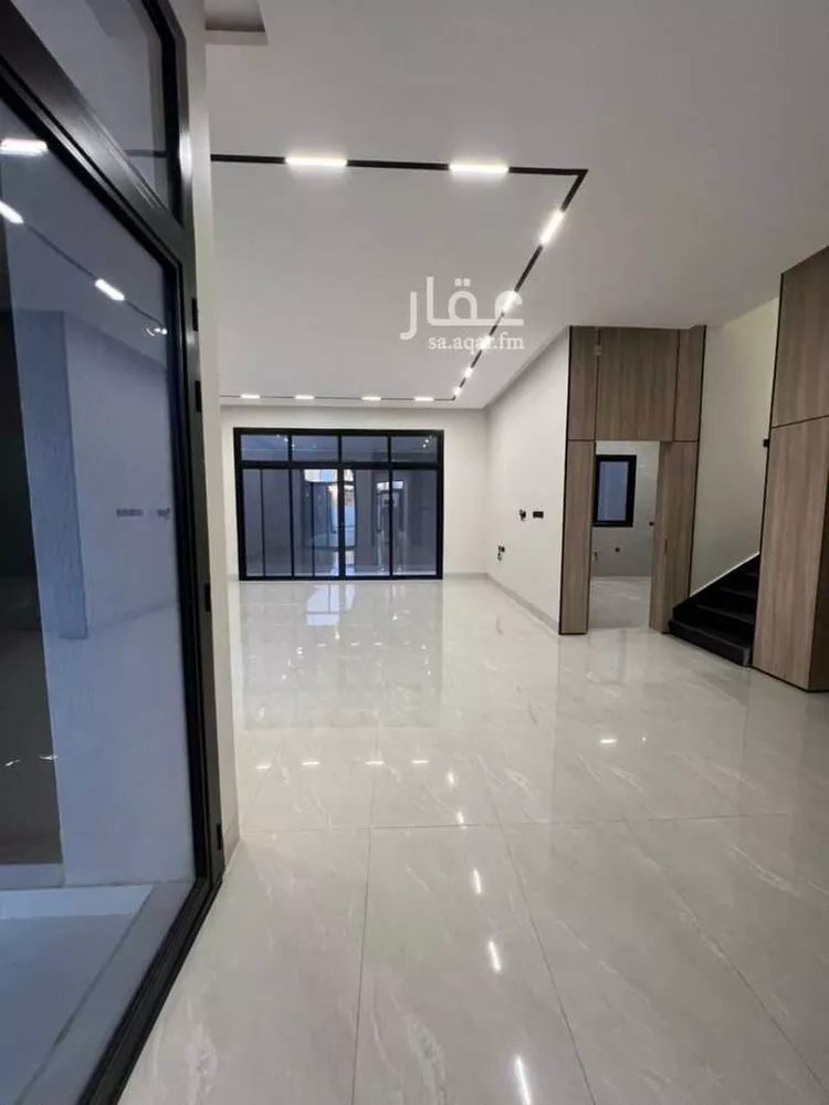فيلا للبيع في شارع عيسى ابن سلمان خليفه, حي المعيزيلة, مدينة الرياض, منطقة الرياض 10