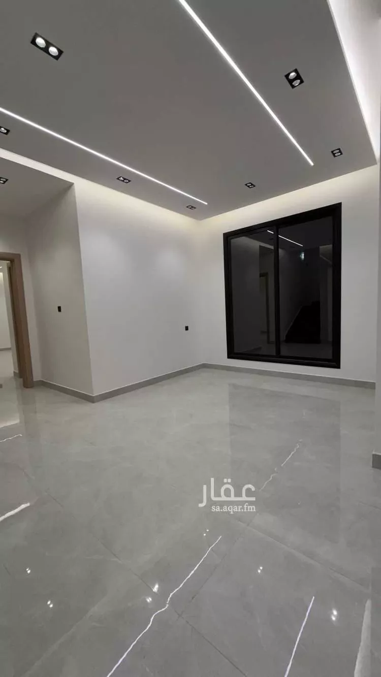 فيلا للبيع في شارع الامام عبدالله بن سعود بن عبدالعزيز, حي القادسية, مدينة الرياض, منطقة الرياض 20