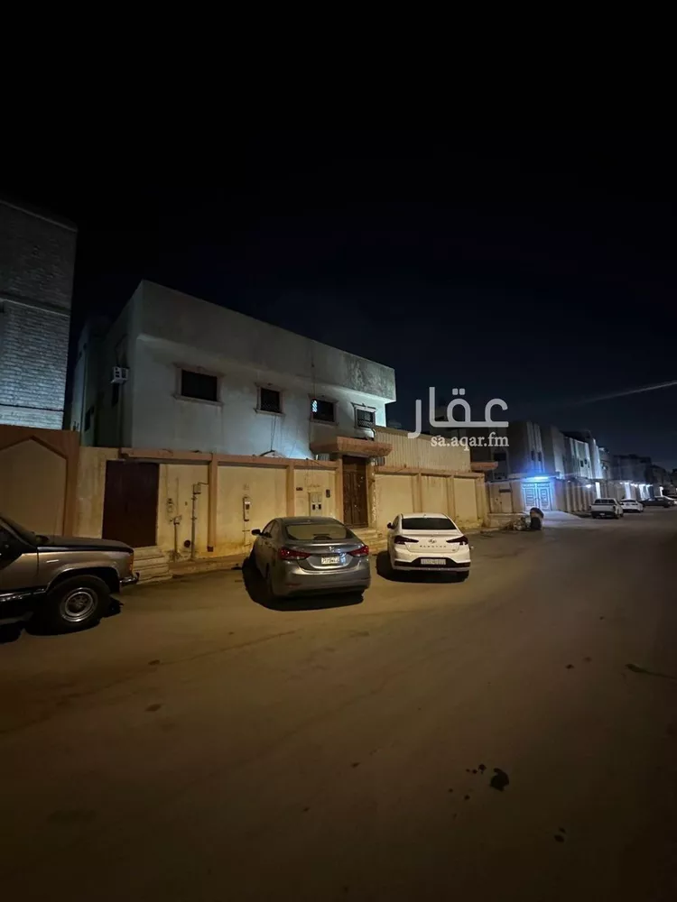 فيلا للبيع في شارع قصر الجدي, حي العريجاء الغربي, مدينة الرياض, منطقة الرياض صورة 2