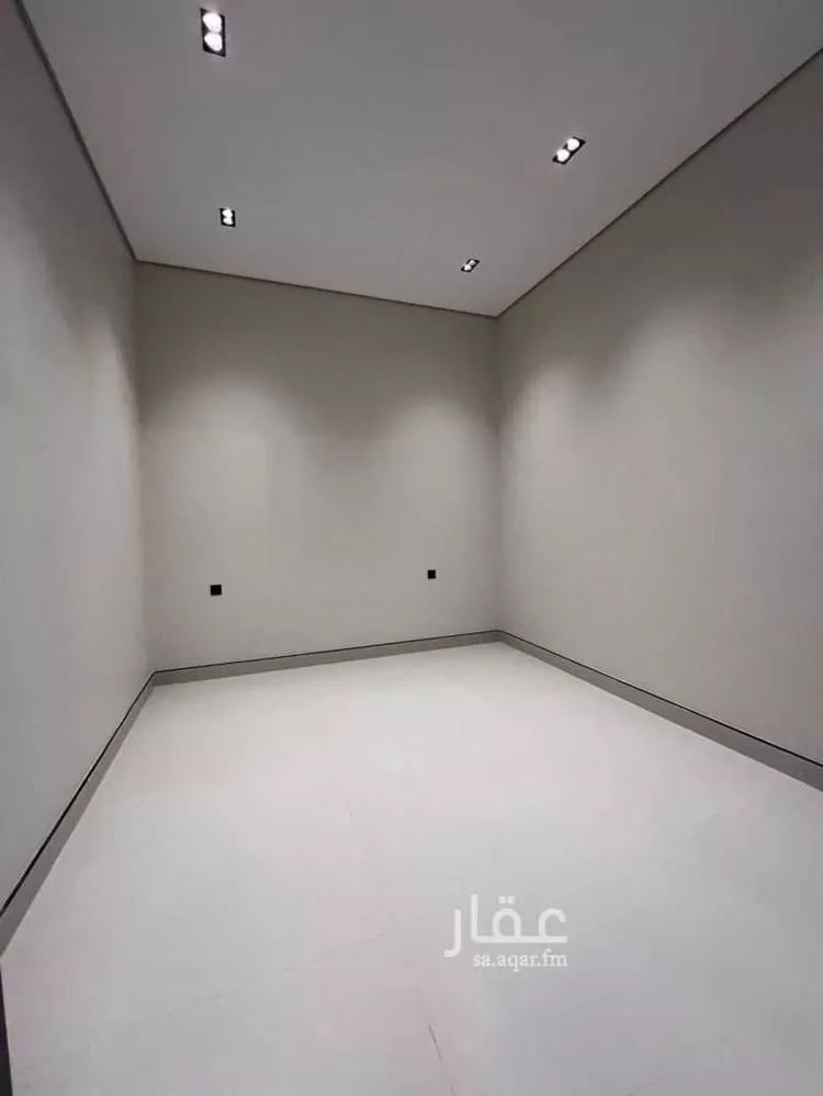 فيلا للبيع في شارع الجنادرية الفرعي, حي المعيزيلة, مدينة الرياض, منطقة الرياض 10