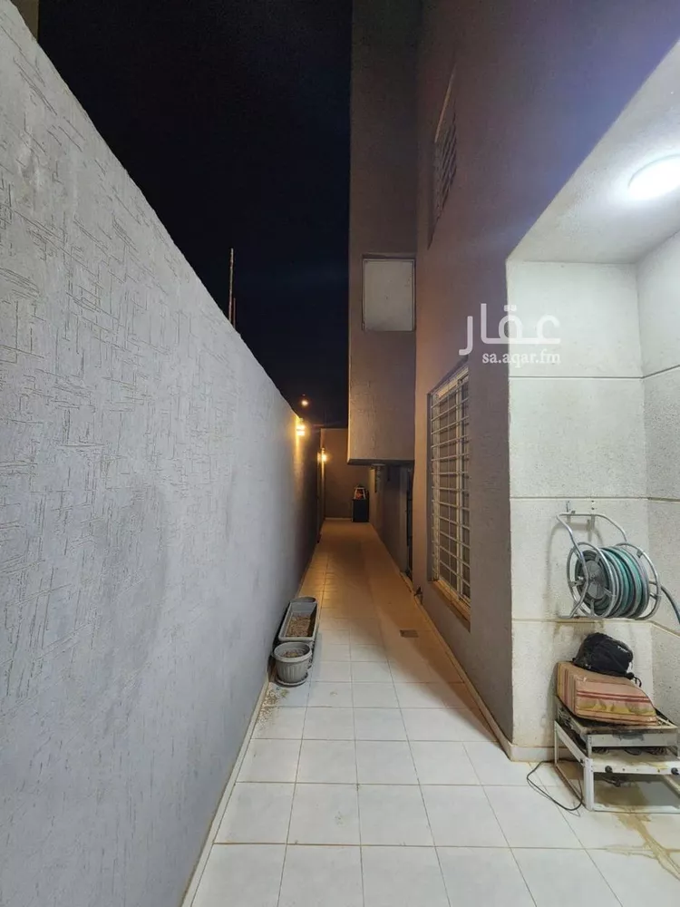فيلا للإيجار في شارع المشتل, حي ظهرة لبن, مدينة الرياض, منطقة الرياض صورة 3