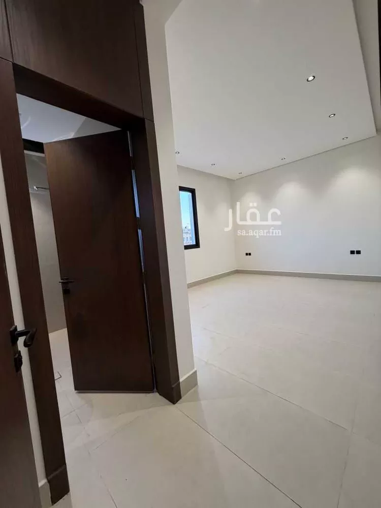فيلا للبيع في شارع الدمام الفرعي, حي اليرموك, مدينة الرياض, منطقة الرياض 16