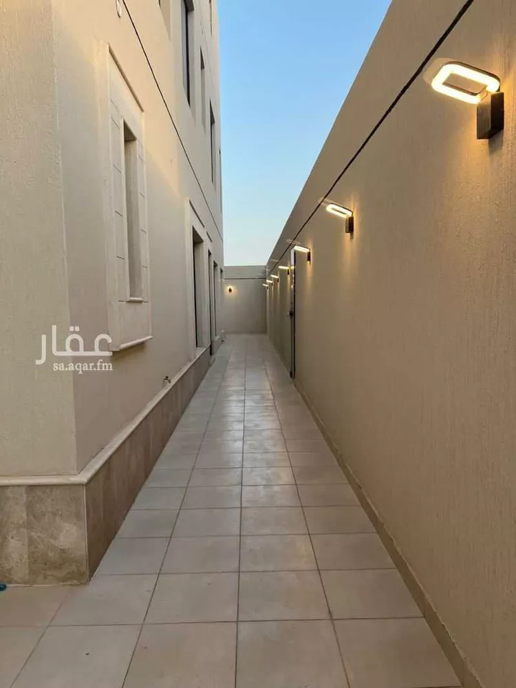 فيلا للبيع في شارع الجنادرية الفرعي, حي المعيزيلة, مدينة الرياض, منطقة الرياض 8