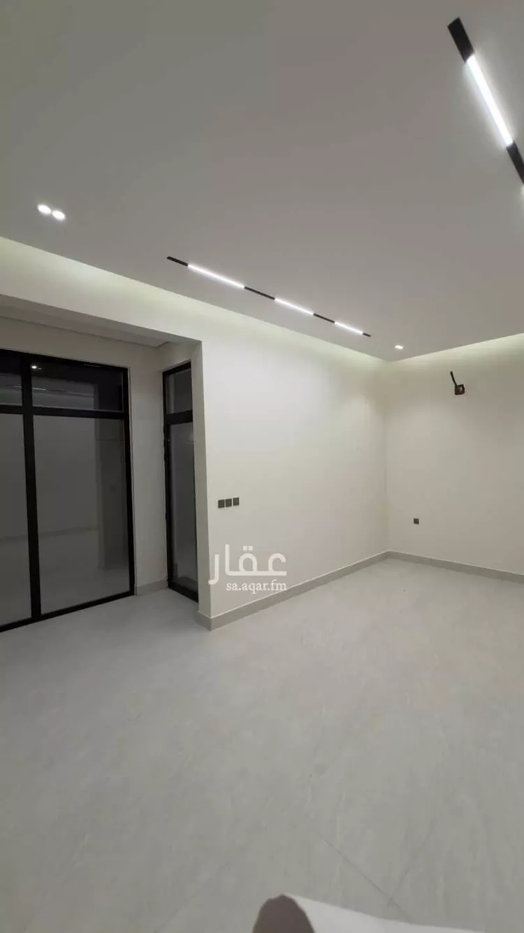 فيلا للبيع في شارع نويعمة, حي اليرموك, مدينة الرياض, منطقة الرياض 6