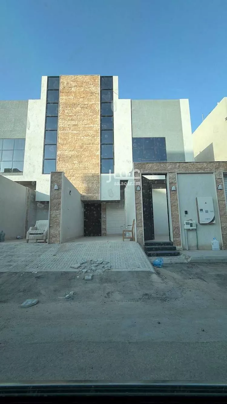 دور للبيع في شارع عبدالقادر الفاكهي, حي طويق, مدينة الرياض, منطقة الرياض