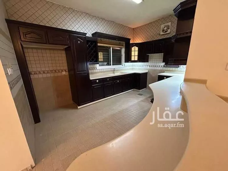 فيلا للإيجار في شارع ابن حمزة الدمشقي, حي الربوة, مدينة الرياض, منطقة الرياض صورة 3