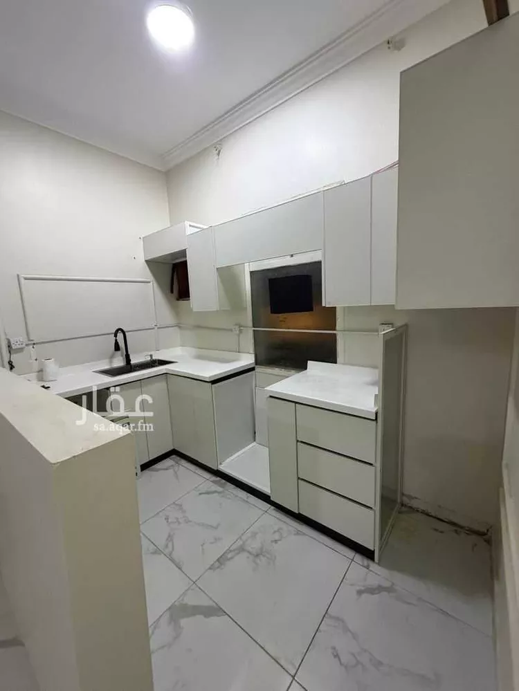 شقة للإيجار في شارع ابن طوق الكاتب, حي البرية, مدينة الرياض, منطقة الرياض