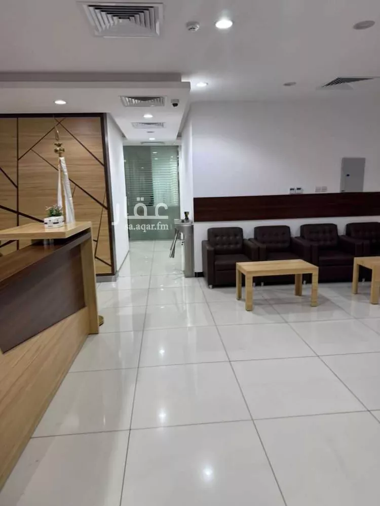 مكتب تجاري للإيجار في شارع الامير سعد بن عبدالرحمن الفرعي ، حي الروابي ، الرياض ، منطقة الرياض صورة 2