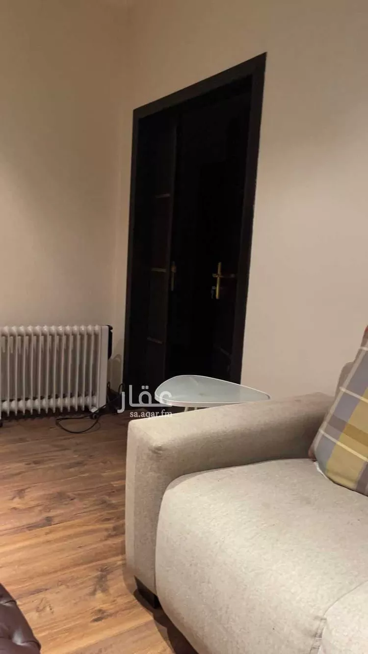 Floor for Sale in Riyadh Al Yasmin صورة 3