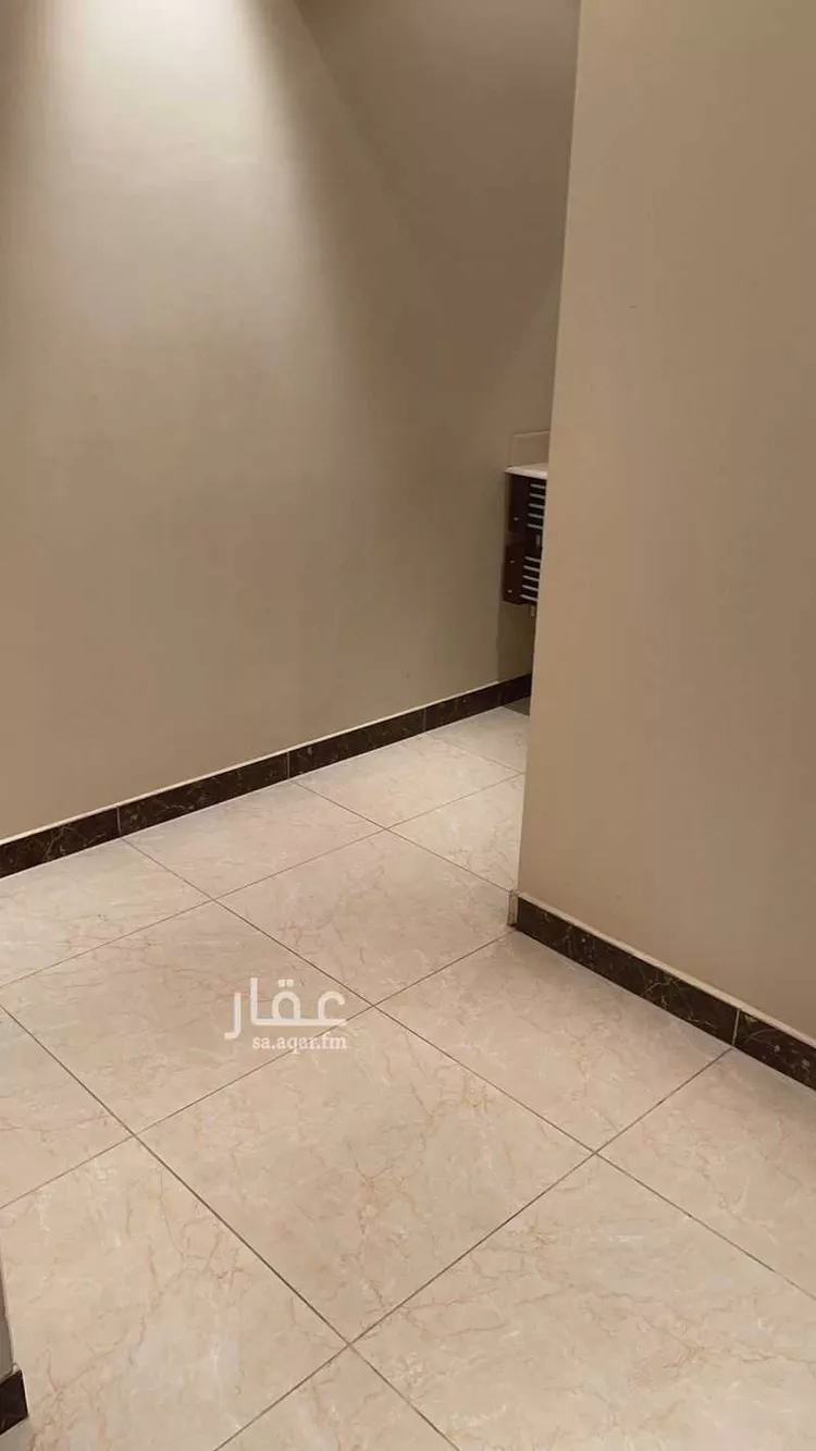 دور للبيع في شارع القلعة ، حي الياسمين ، الرياض ، منطقة الرياض صورة 3