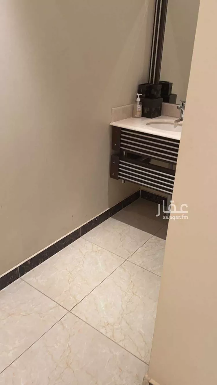 Floor for Sale in Riyadh Al Yasmin صورة 5