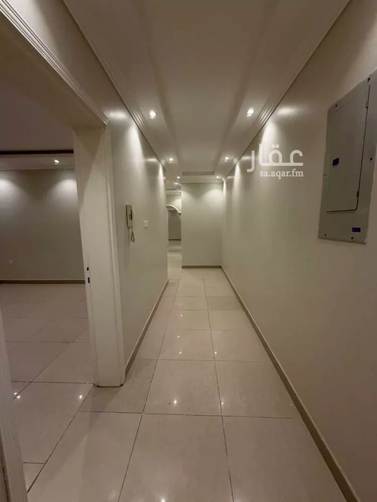 شقة للبيع في شارع الموثب, حي النفل, مدينة الرياض, منطقة الرياض صورة 3