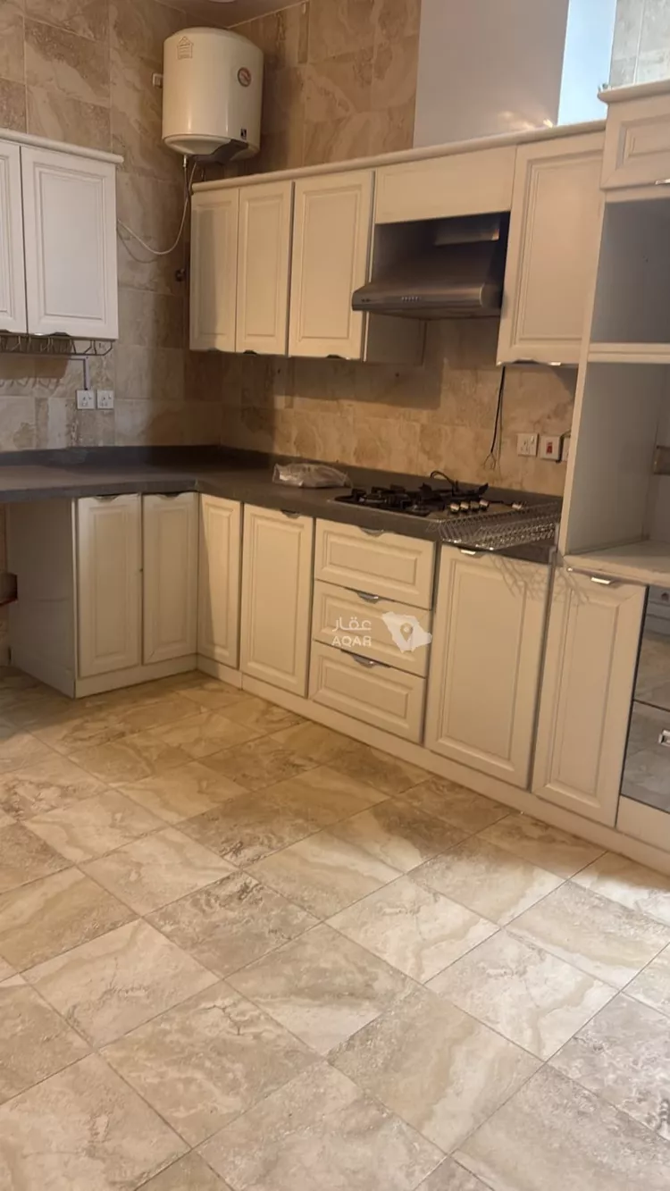 Apartment for Rent in Riyadh Al Malqa 6