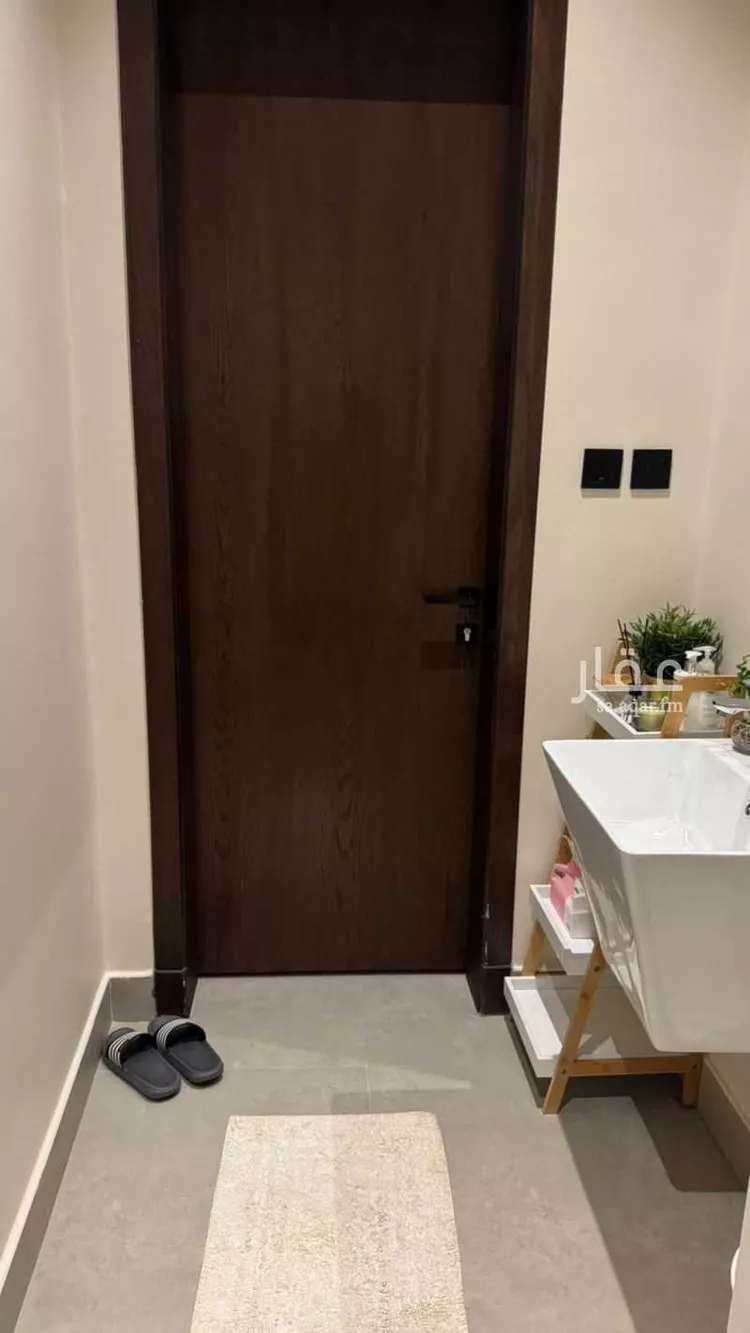 شقة للبيع في شارع محمد بن عبدالعزيز العجاجي, حي القيروان, مدينة الرياض, منطقة الرياض 7