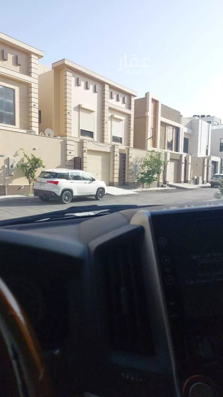 فيلا للإيجار في شارع إبراهيم المقدسي, حي القيروان, مدينة الرياض, منطقة الرياض صورة 2