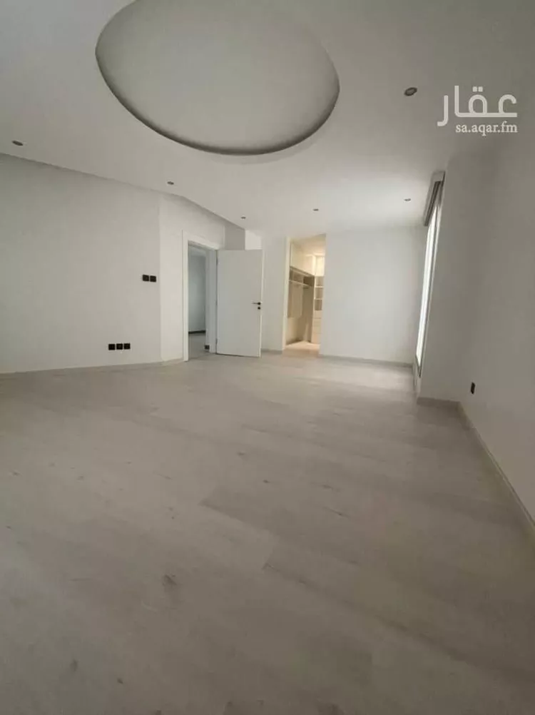 فيلا للبيع في شارع عيسى الكناني, حي الربيع, مدينة الرياض, منطقة الرياض صورة 4