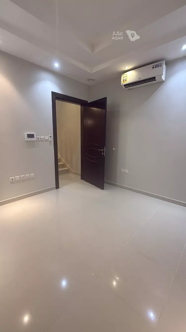 Apartment for Rent in Riyadh Al Malqa 2