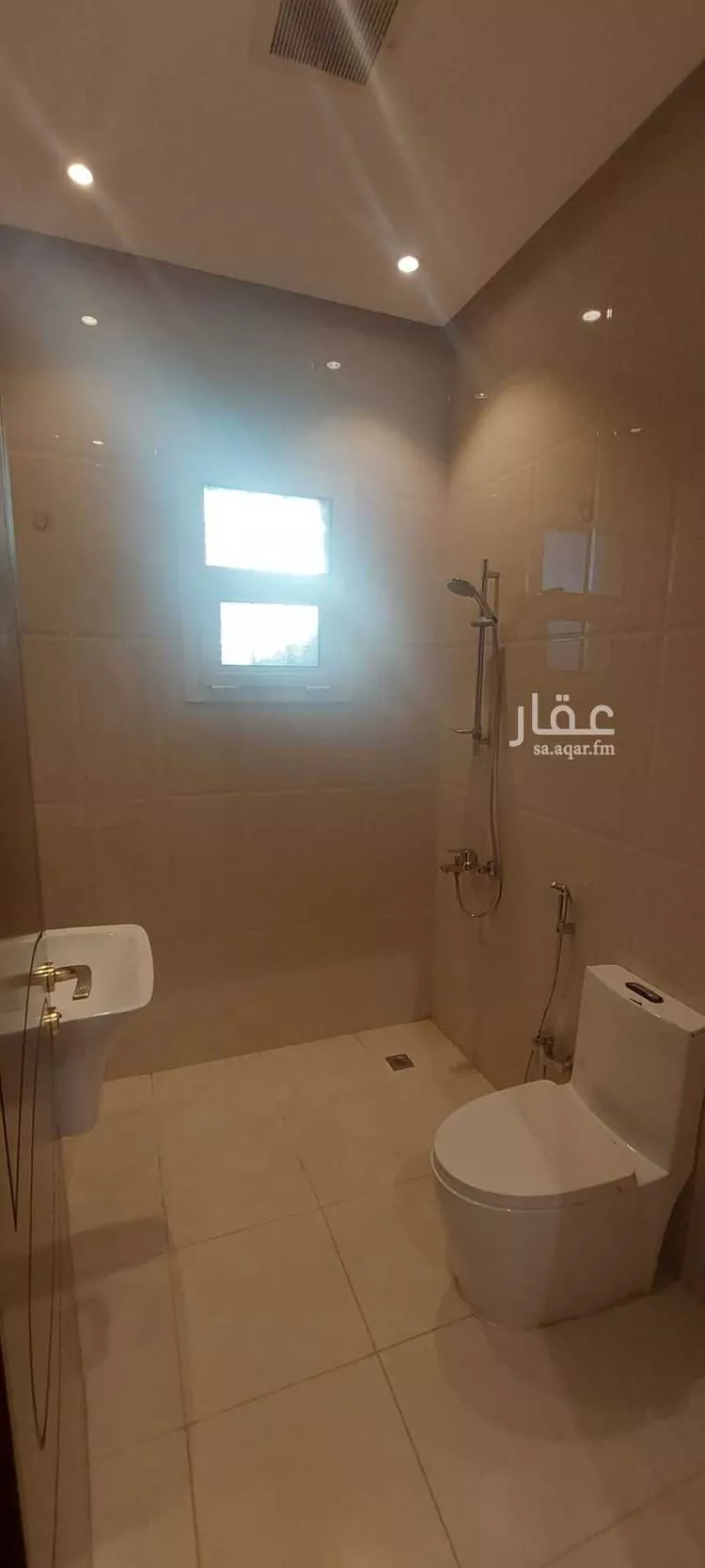 شقة للإيجار في شارع خليفة بن أبي بكر, حي القيروان, مدينة الرياض, منطقة الرياض صورة 5