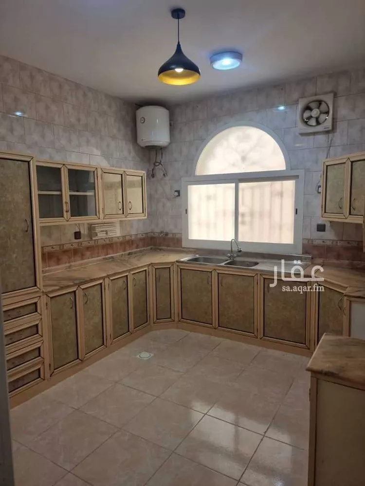 شقة للإيجار في شارع 3519054, حي الوصايف, مدينة أبها, منطقة عسير صورة 2