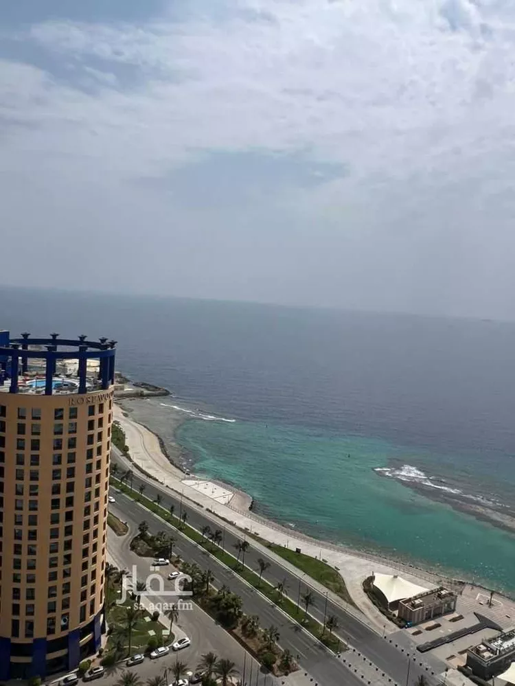 شقة للإيجار في طريق الكورنيش الفرعي ، حي الشاطئ ، جدة ، جدة