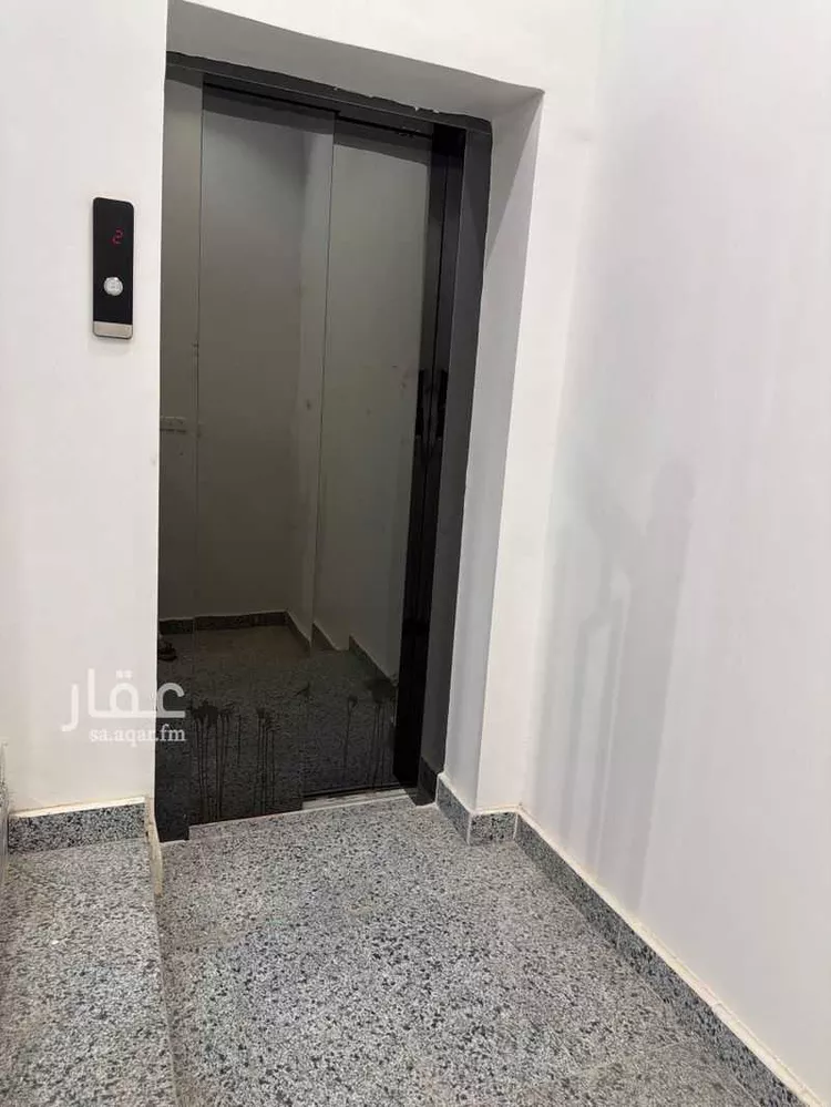 شقة للبيع في شارع الغمد, حي السعادة, مدينة الرياض, منطقة الرياض صورة 2