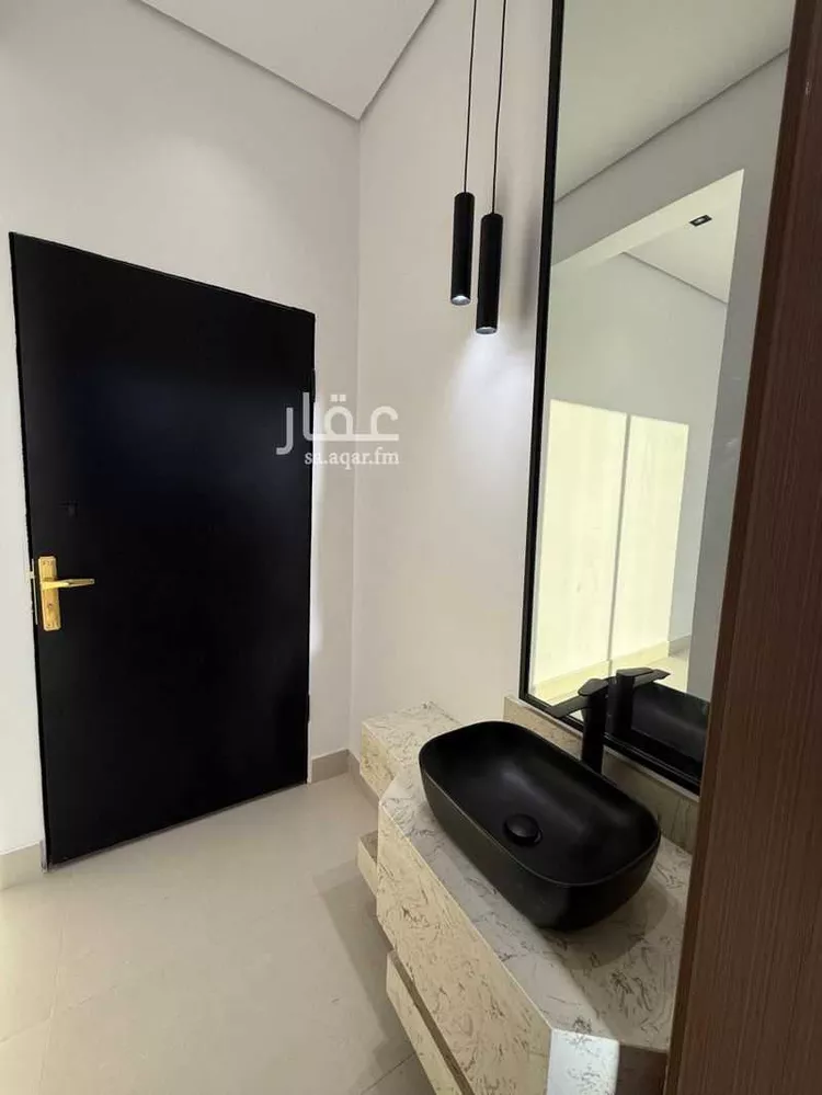 دور للبيع في شارع الكواكب, حي السعادة, مدينة الرياض, منطقة الرياض صورة 2