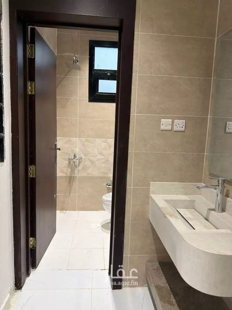 شقة للبيع في شارع الغمد, حي السعادة, مدينة الرياض, منطقة الرياض صورة 4