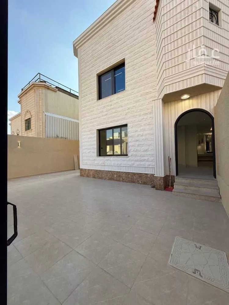 دور للبيع في شارع صفاقس, حي غرناطة, مدينة الرياض, منطقة الرياض صورة 2