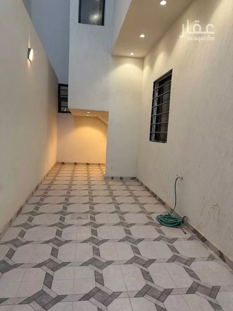 شقة للبيع في شارع الغمد, حي السعادة, مدينة الرياض, منطقة الرياض