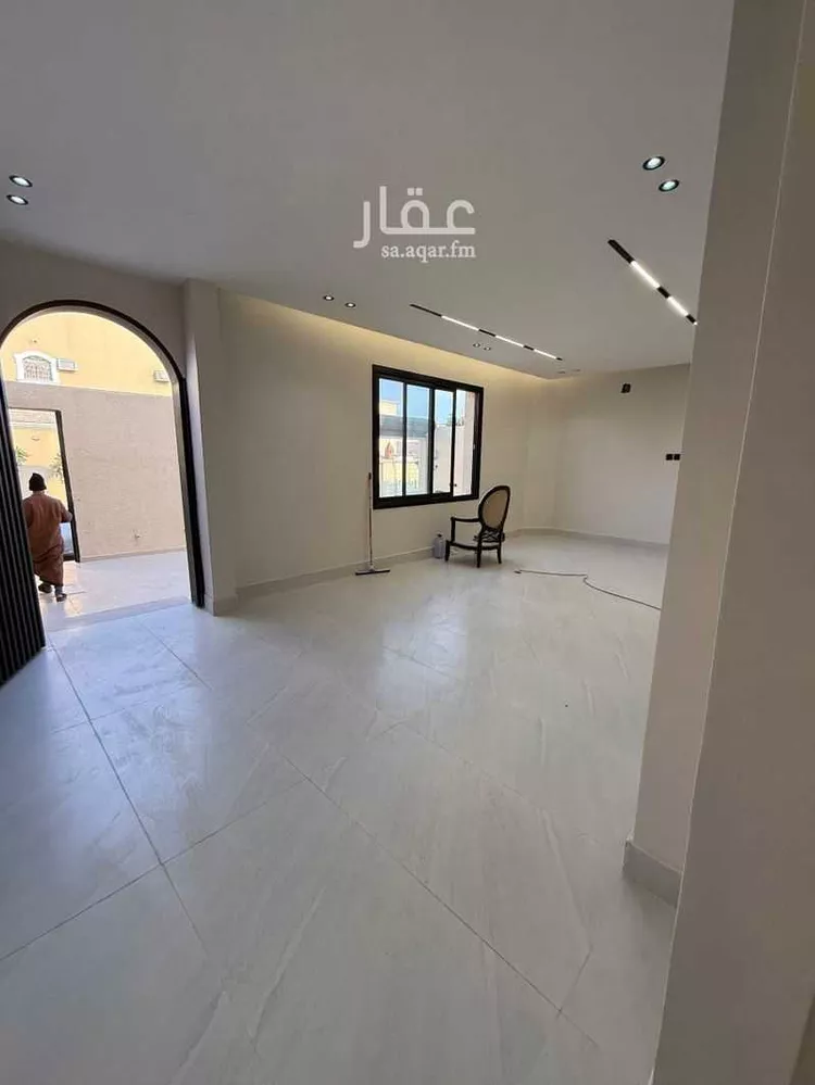 دور للبيع في شارع صفاقس, حي غرناطة, مدينة الرياض, منطقة الرياض صورة 4